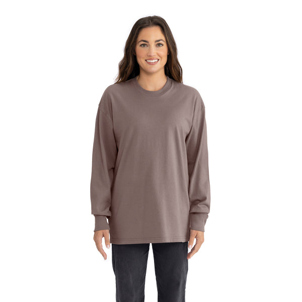 Introducing our Heavyweight Long Sleeve Ringspun Cotton T-Shirt: crafted for durability and comfort. Made from premium ringspun cotton, it offers unmatched softness. Versatile and timeless, it's an essential addition to any wardrobe.