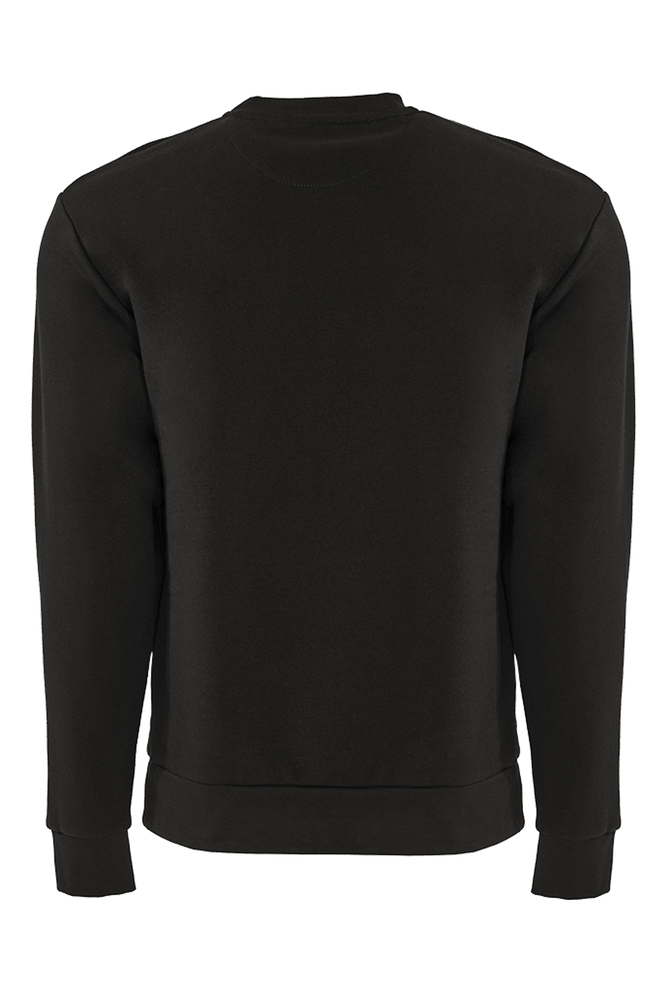 Slip into our cozy pullover with softness like no other. Our Unisex Santa Cruz Pocket Sweatshirt has a convenient large front pocket that makes it easy to store small items and keep hands warm. A locker patch at the back neck offers more branding options for retail appeal.