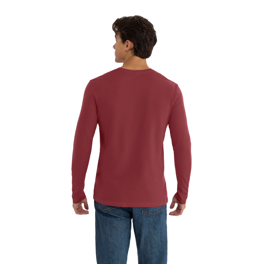 Made from our soft, premium 100% combed ring-spun cotton. It's lightweight for great mobility. Get a classic everyday look with elevated comfort.