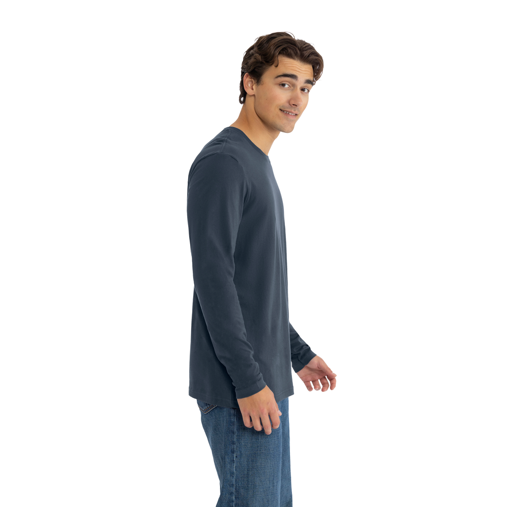 Made from our soft, premium 100% combed ring-spun cotton. It's lightweight for great mobility. Get a classic everyday look with elevated comfort.