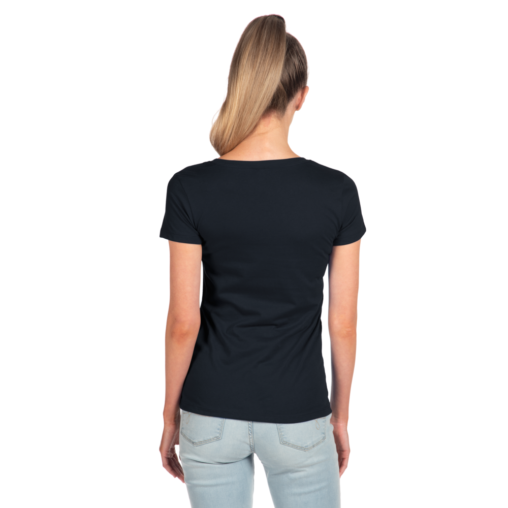 The fine-gauge fabric represents a new bench mark in value. This classic Ideal tee brings great comfort on a smooth printable surface. A lightweight relaxed fit tee for everyday casual wear.